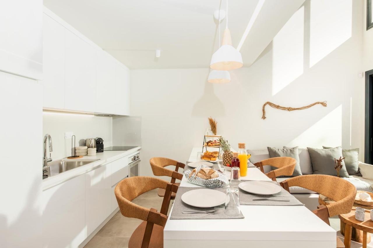 Serene Seafront Villas Nea Iraklia Dış mekan fotoğraf