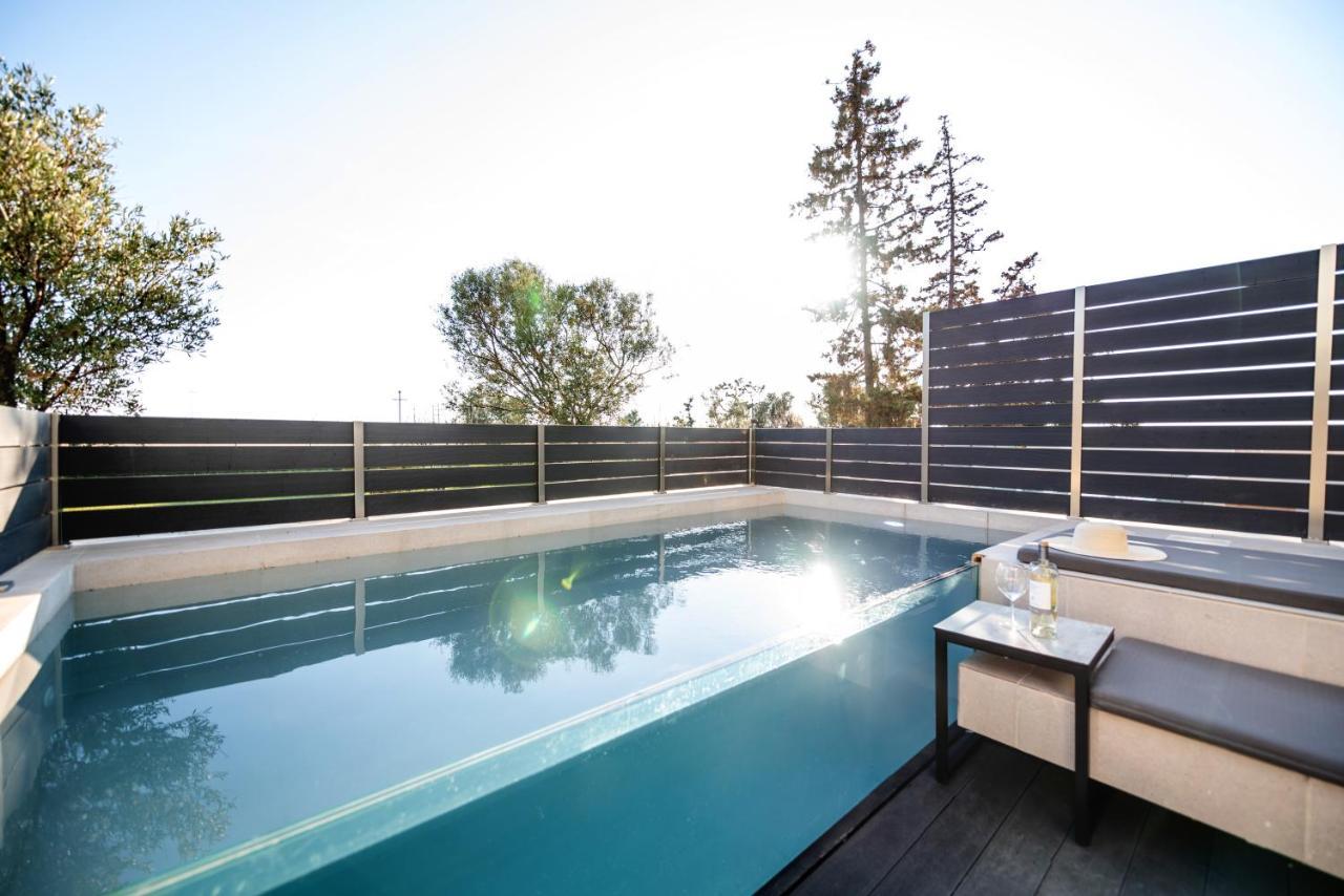 Serene Seafront Villas Nea Iraklia Dış mekan fotoğraf