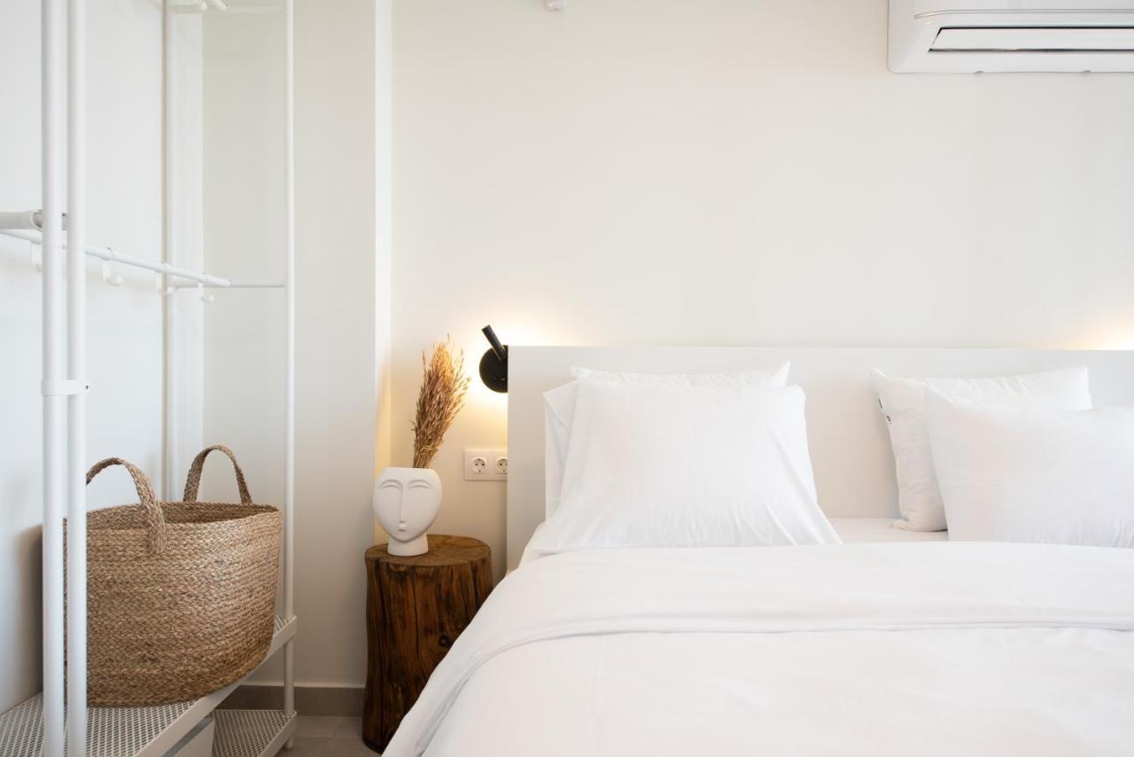Serene Seafront Villas Nea Iraklia Dış mekan fotoğraf