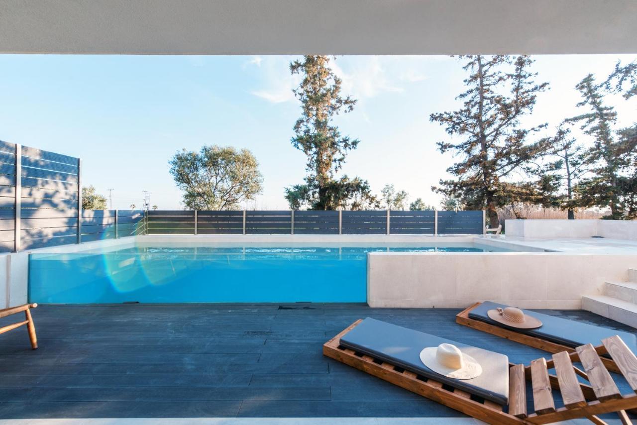 Serene Seafront Villas Nea Iraklia Dış mekan fotoğraf