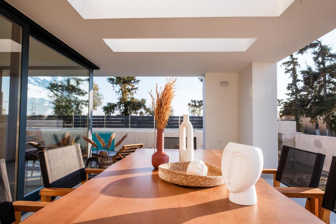Serene Seafront Villas Nea Iraklia Dış mekan fotoğraf