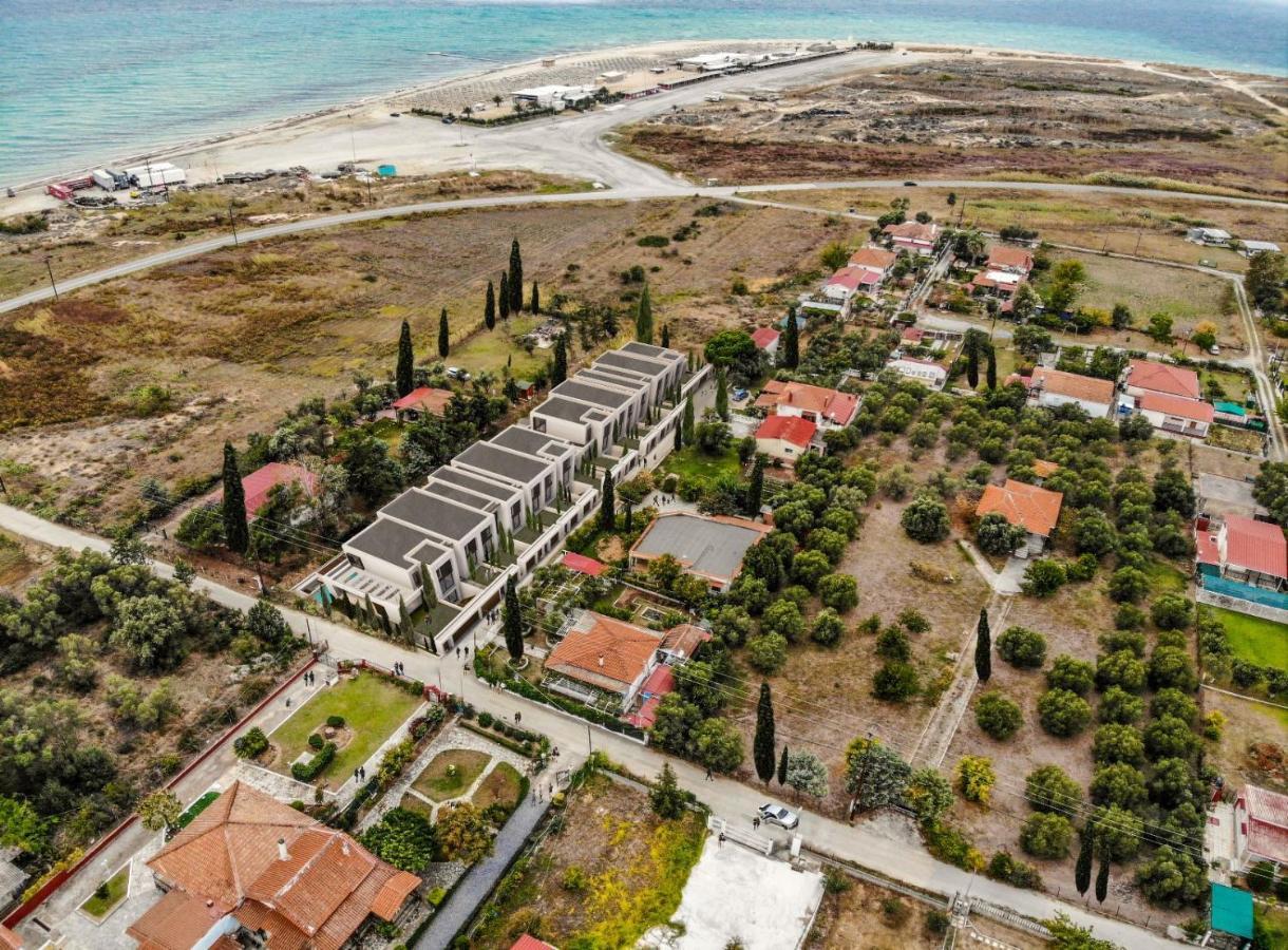 Serene Seafront Villas Nea Iraklia Dış mekan fotoğraf
